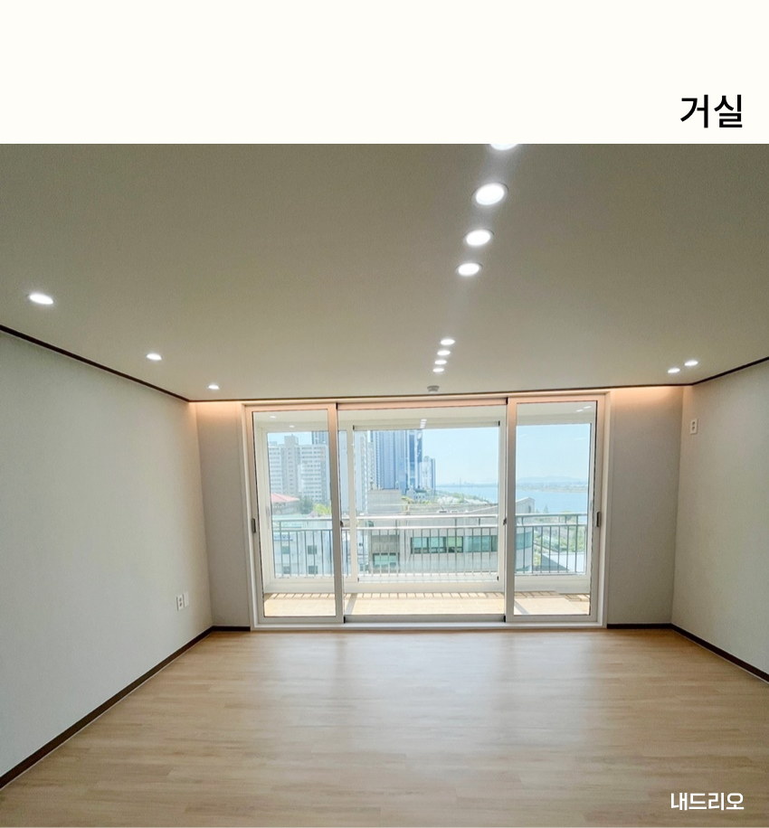 02. 페이지.jpg