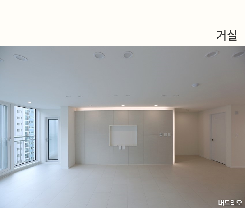 2_거실-100.jpg