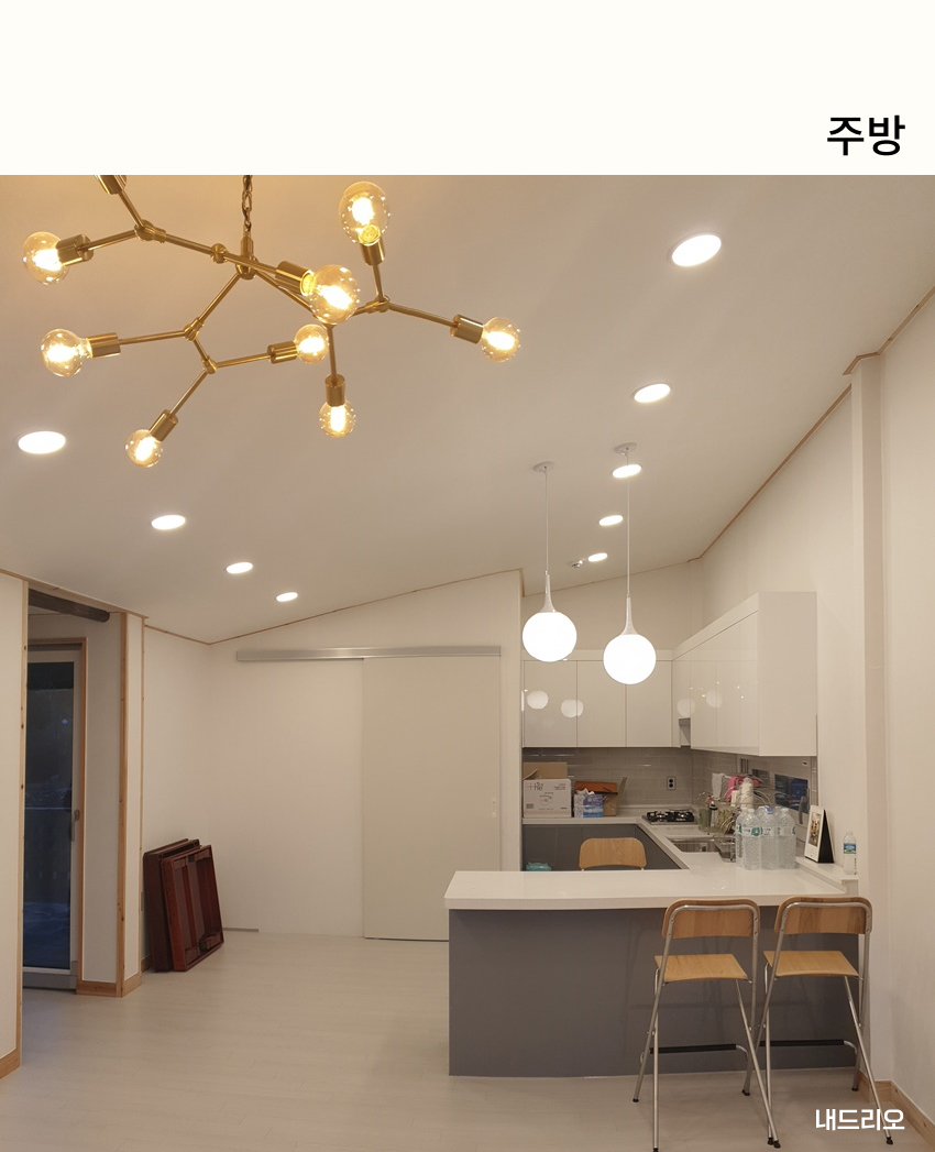 03. 페이지.jpg