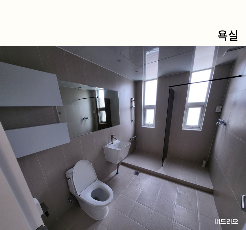 04. 페이지.jpg