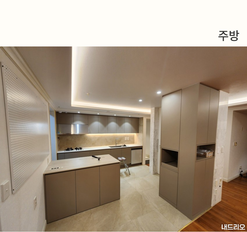 3_주방-80.jpg