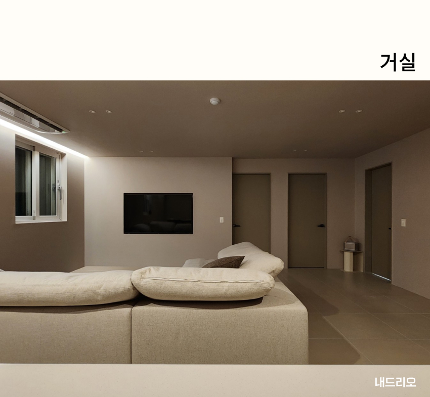 02. 페이지.jpg