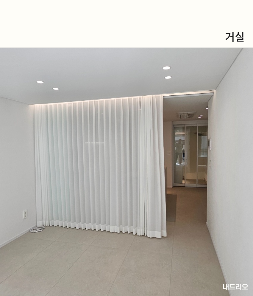 2_거실.jpg