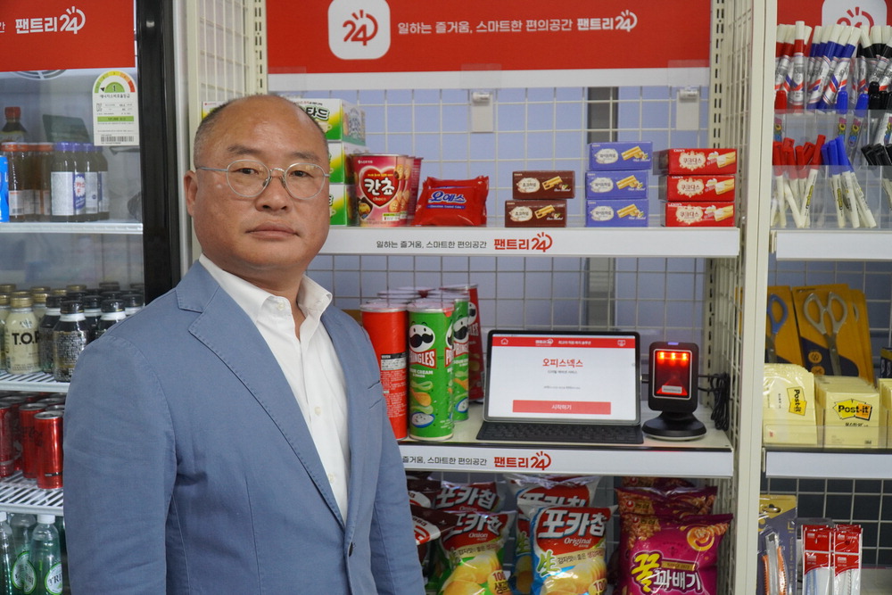 무인화·디지털화 적극 도입 문구업계 1위 올라서야죠