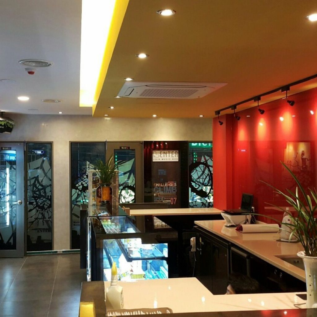 엔터코인노래연습장 매장관리·판매 알바 구합니다! | 모충동 동네알바