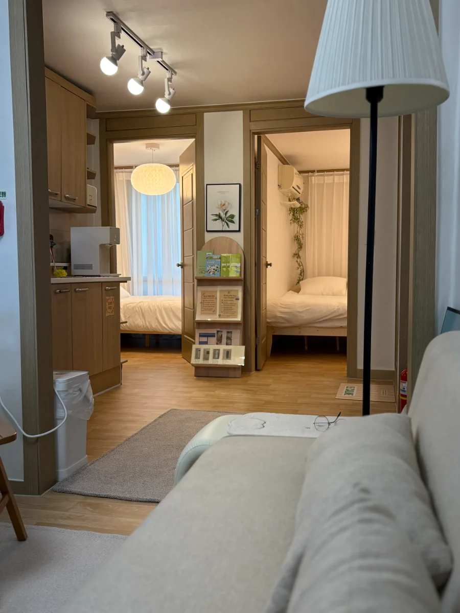 Low-Rise Apartment in Seongbuk, Seoul — 38m², sleeps 5, 1 bath