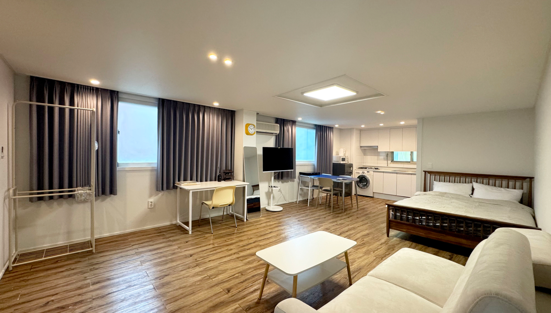 House in Jongno, Seoul — 33m², sleeps 2, 1 bath