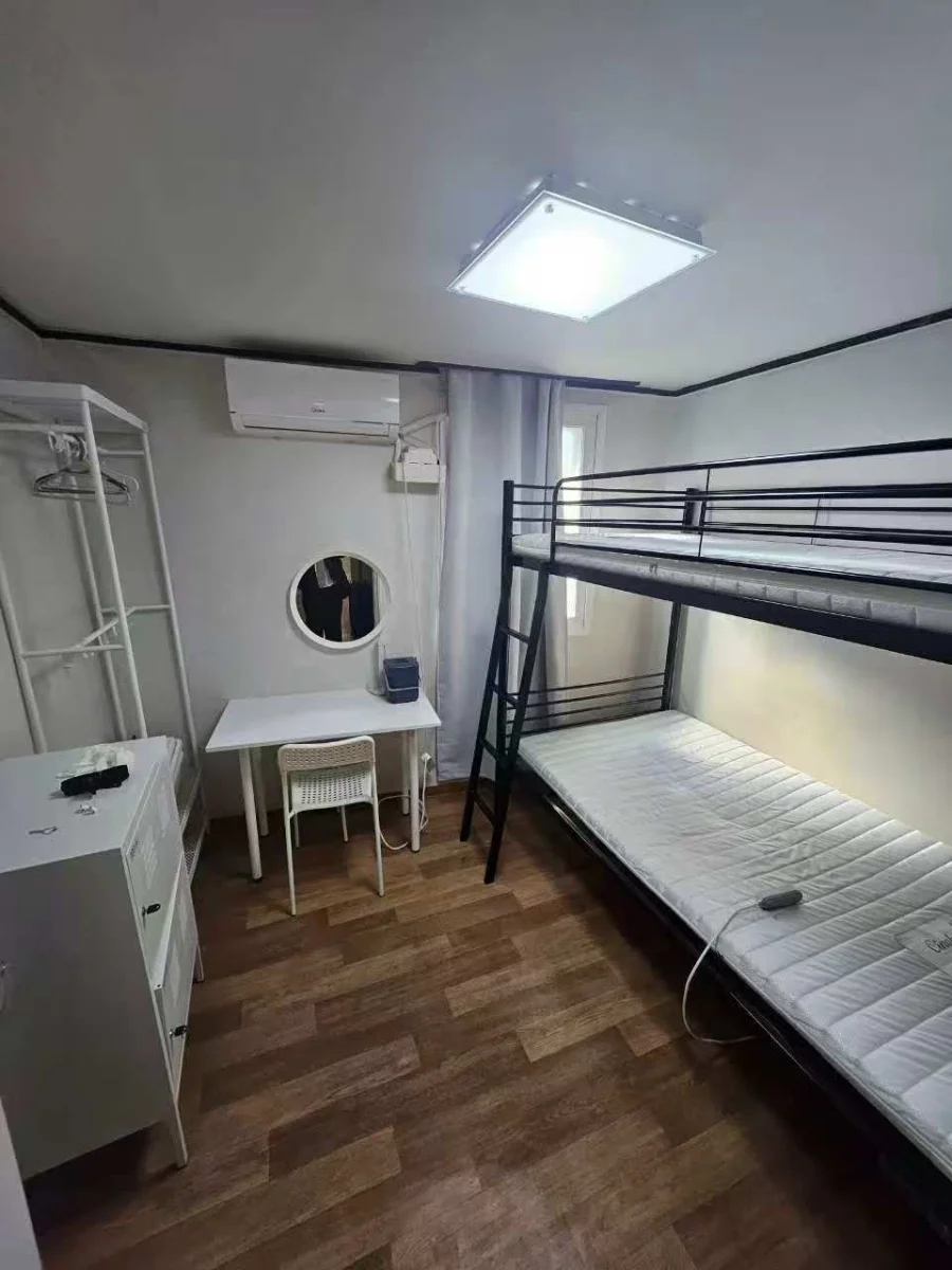 Low-Rise Apartment in Seodaemun, Seoul — 10m², sleeps 1