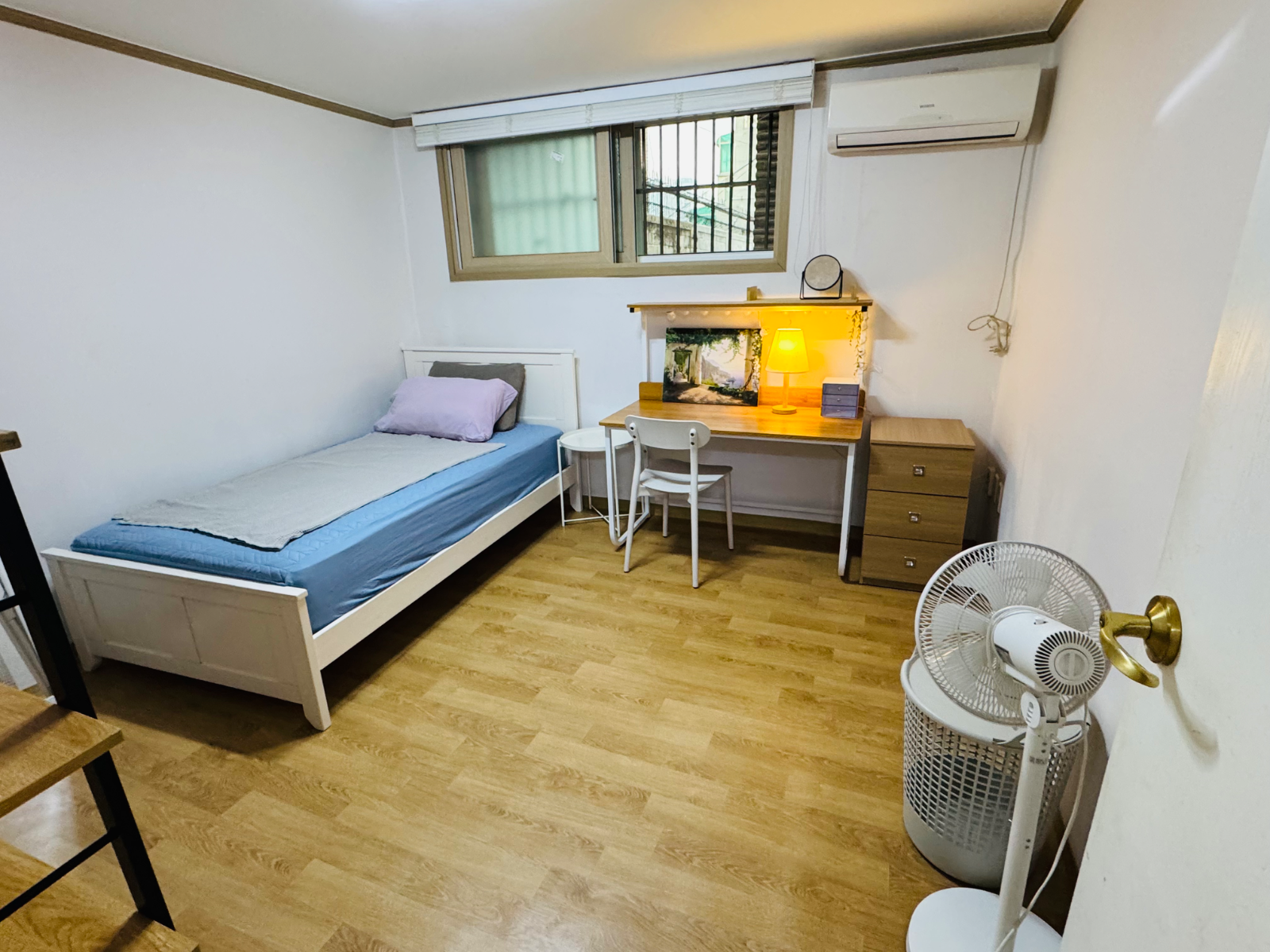 House in Yongsan, Seoul — 35m², sleeps 2, 1 bath