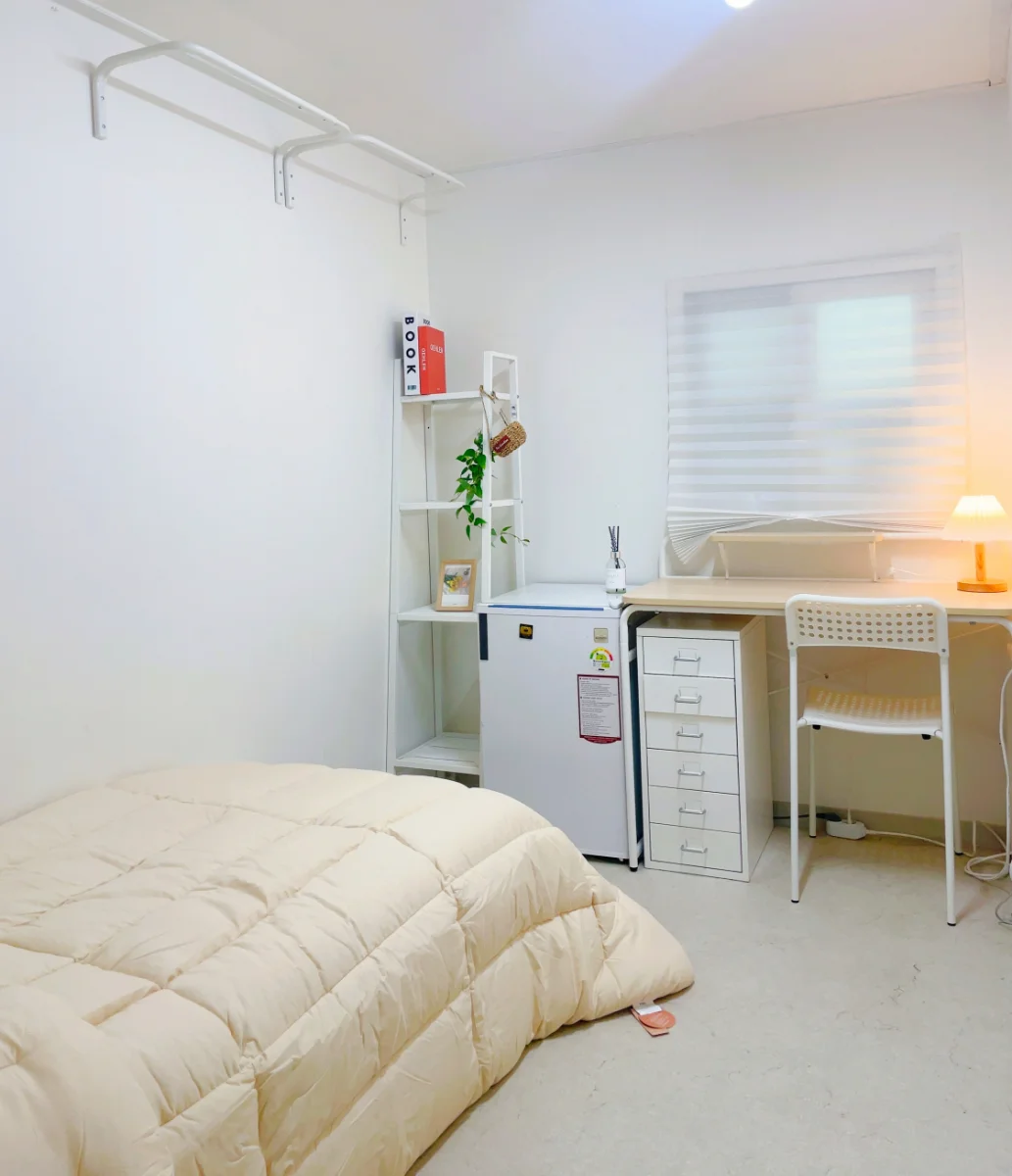Micro-Studio in Dongjak, Seoul — 10m², sleeps 1