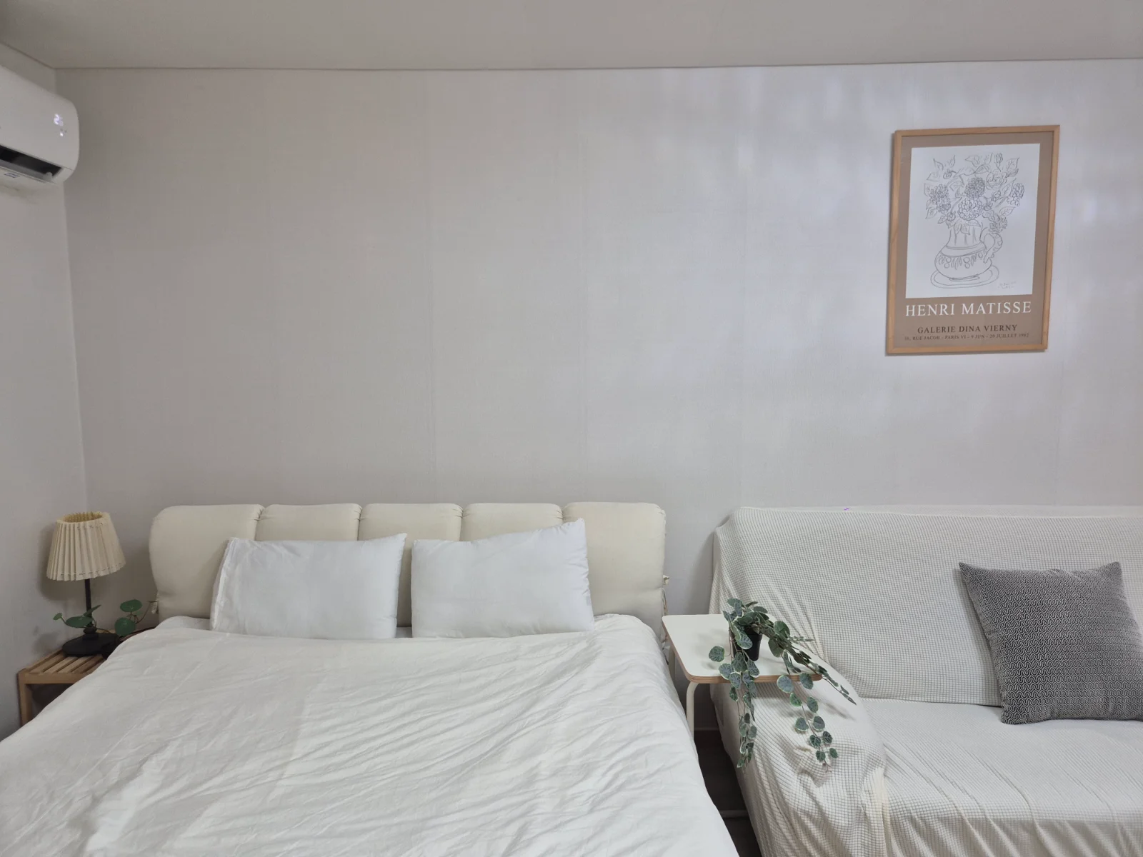 3mins to Sin-nonhyeon Station] Modern Studio Stay