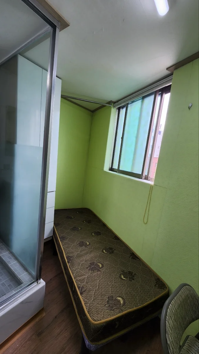 Micro-Studio in Mapo, Seoul — sleeps 1, 1 bath
