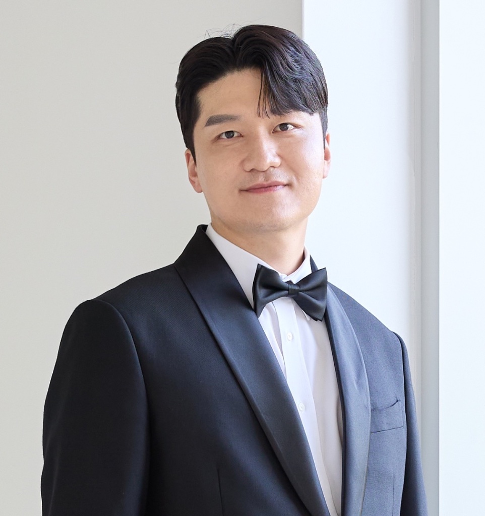 Groom