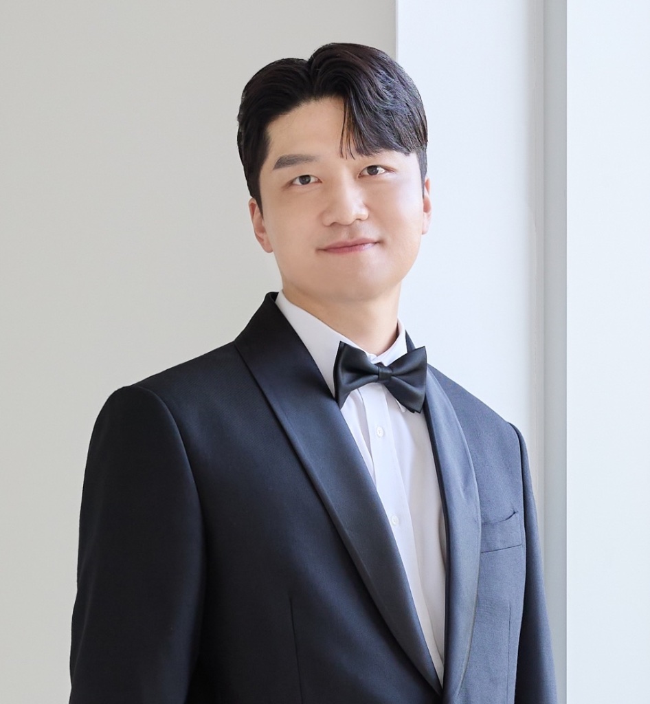 Groom