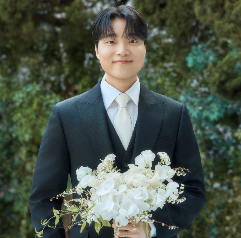 Groom