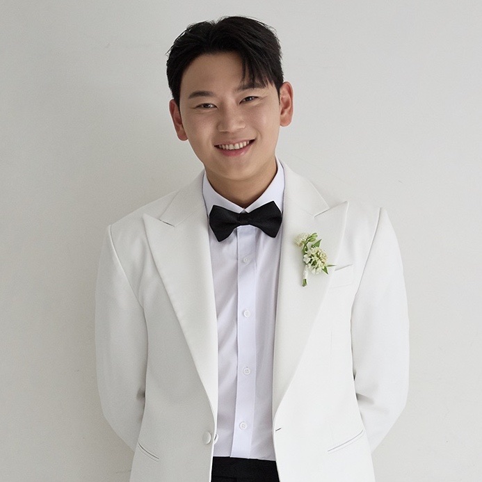 Groom