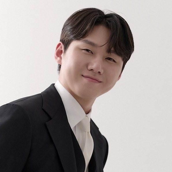 Groom