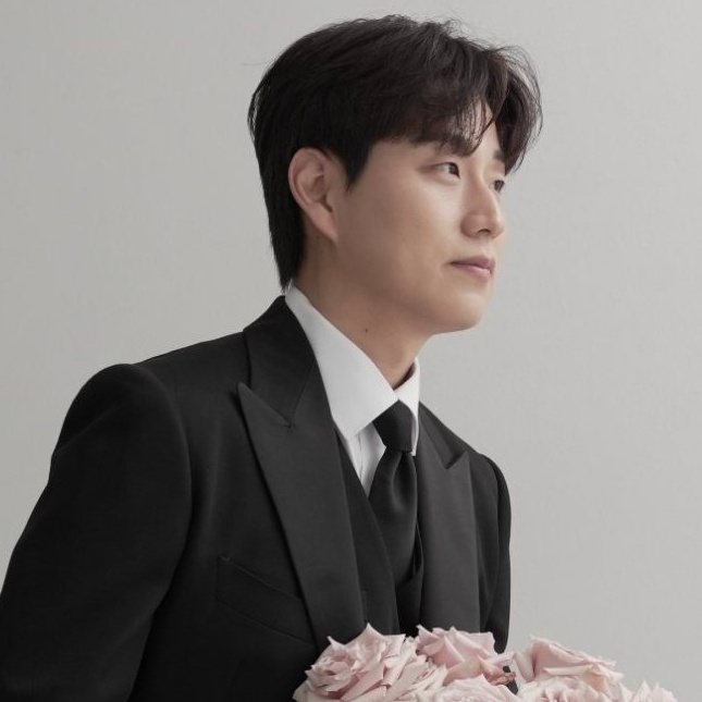 Groom