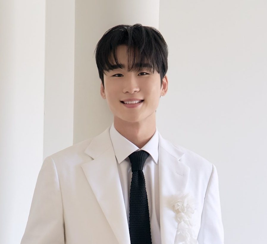 Groom