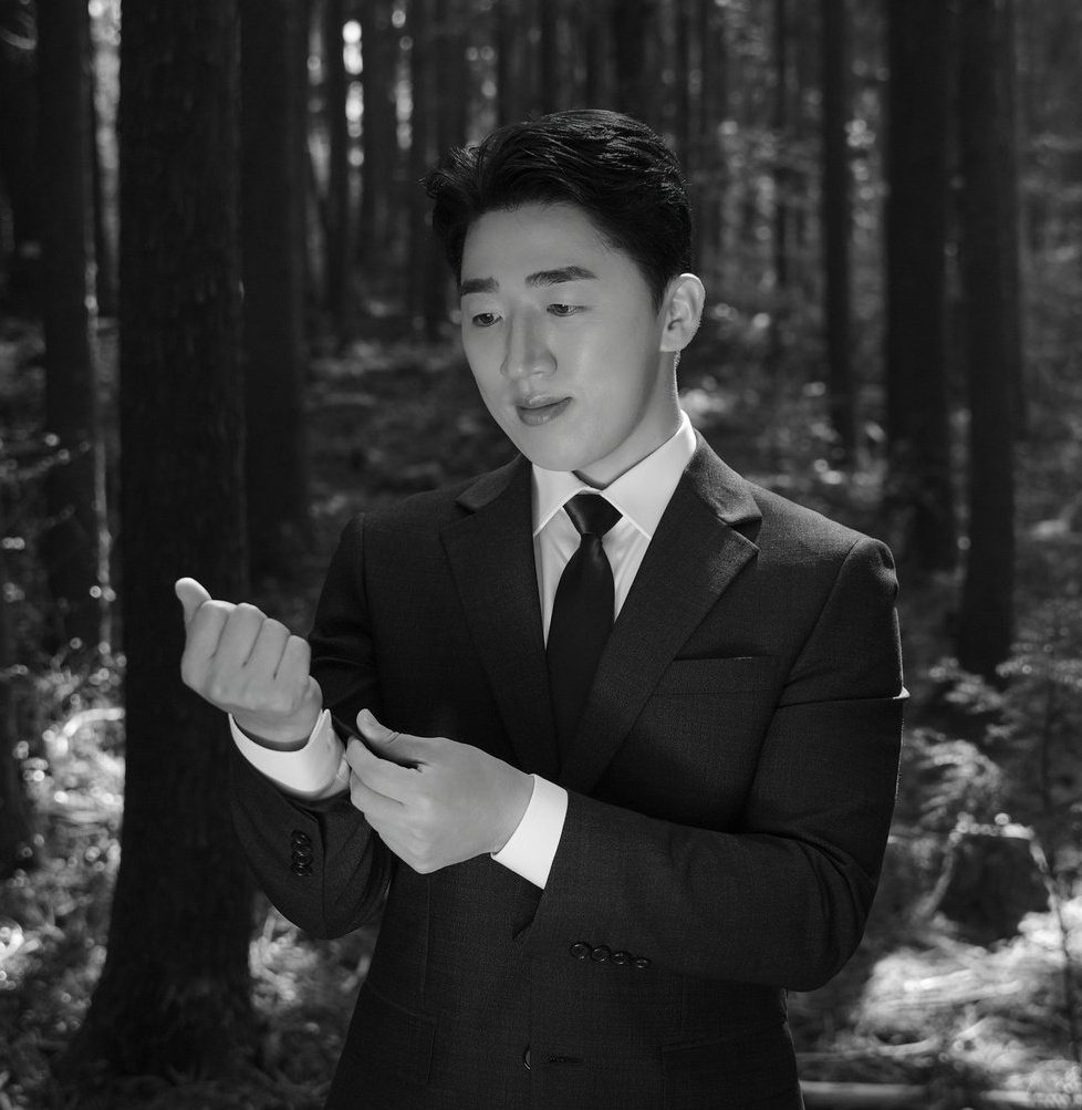 Groom