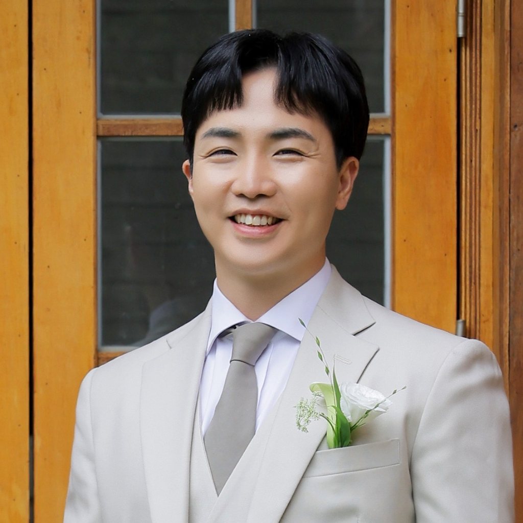 Groom