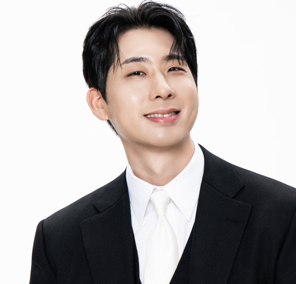 Groom
