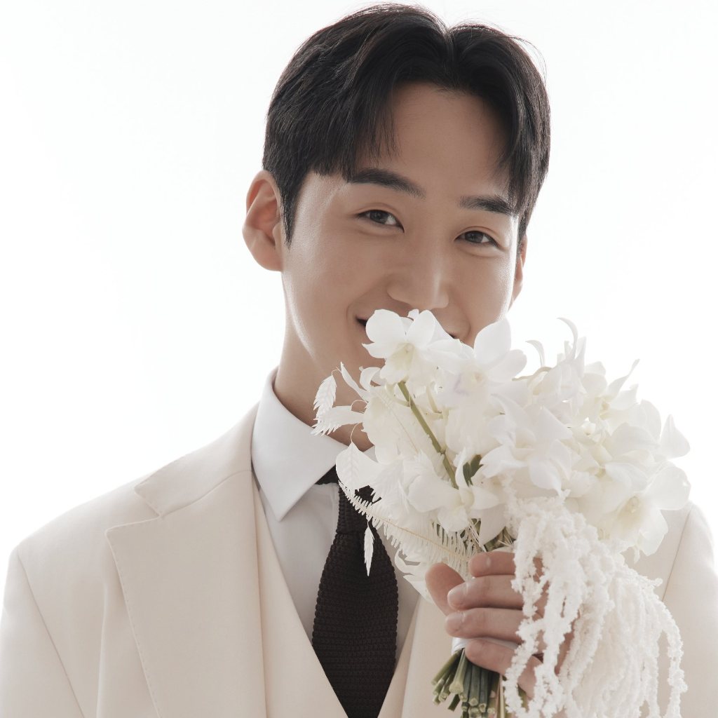 Groom