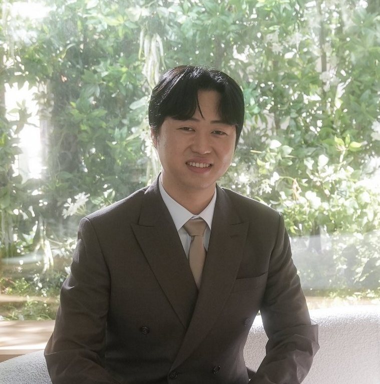 Groom