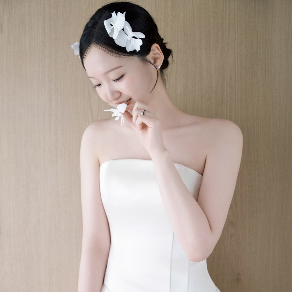 Bride