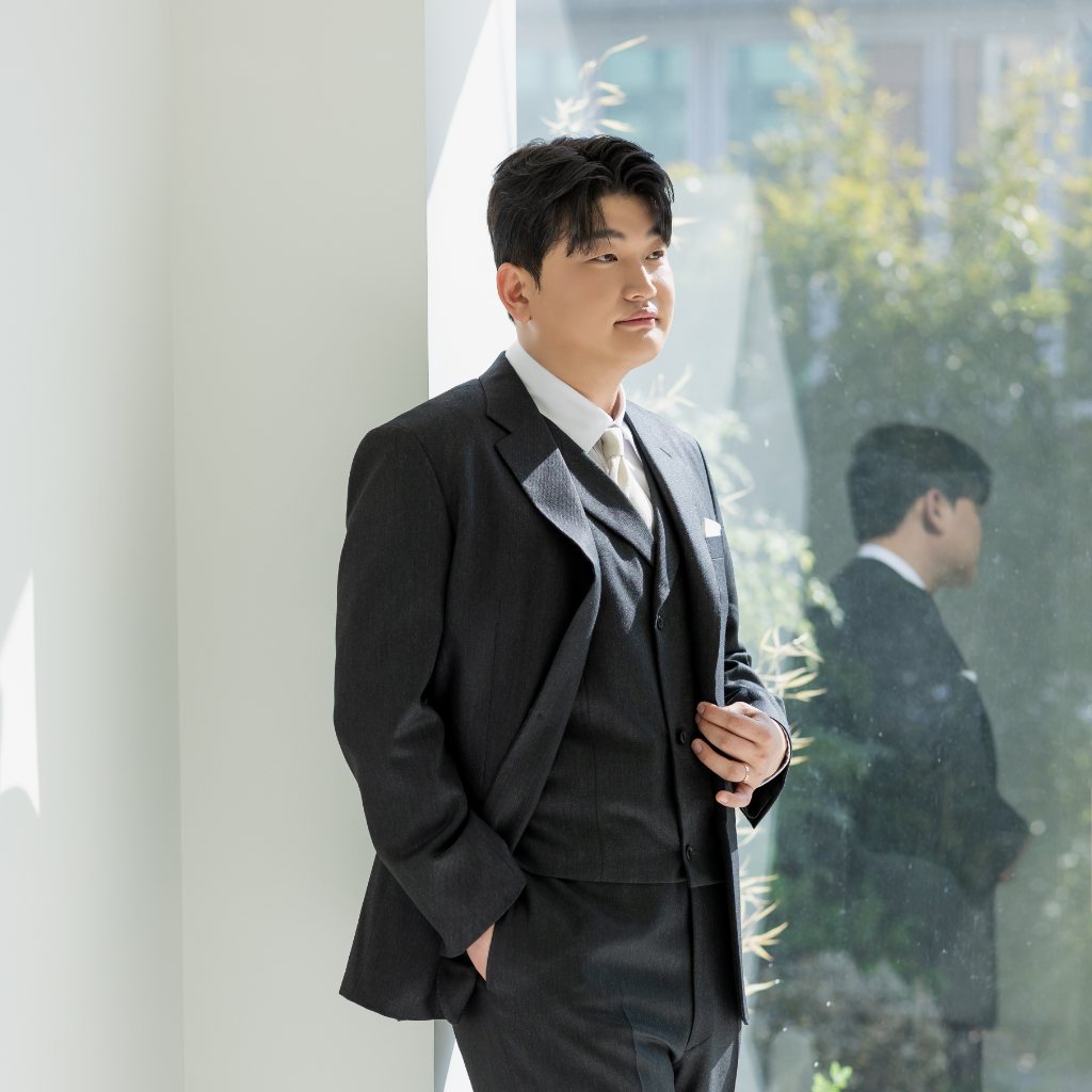 Groom