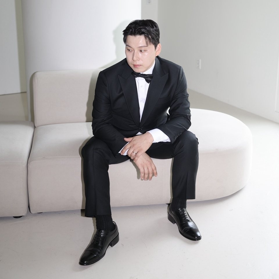 Groom