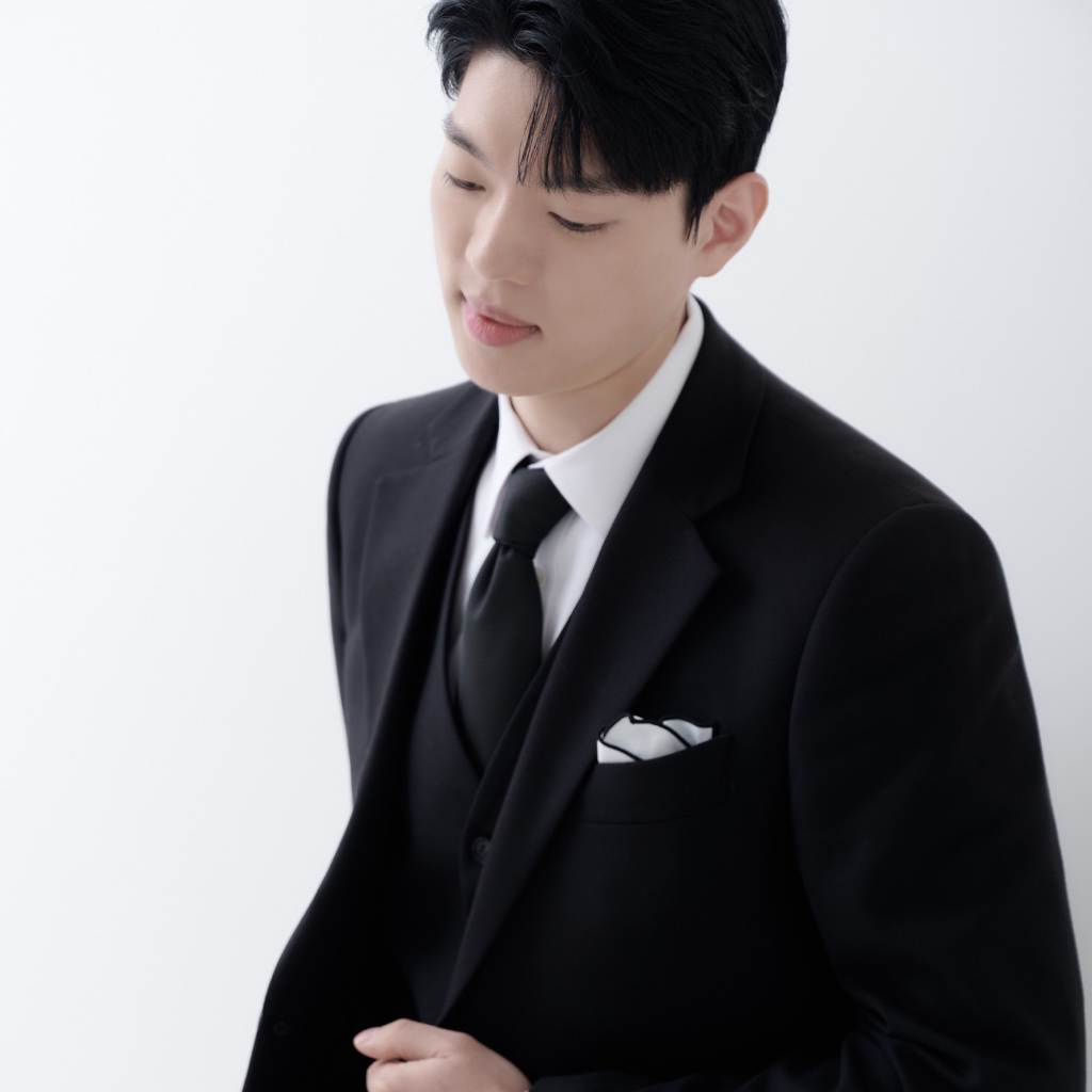 Groom