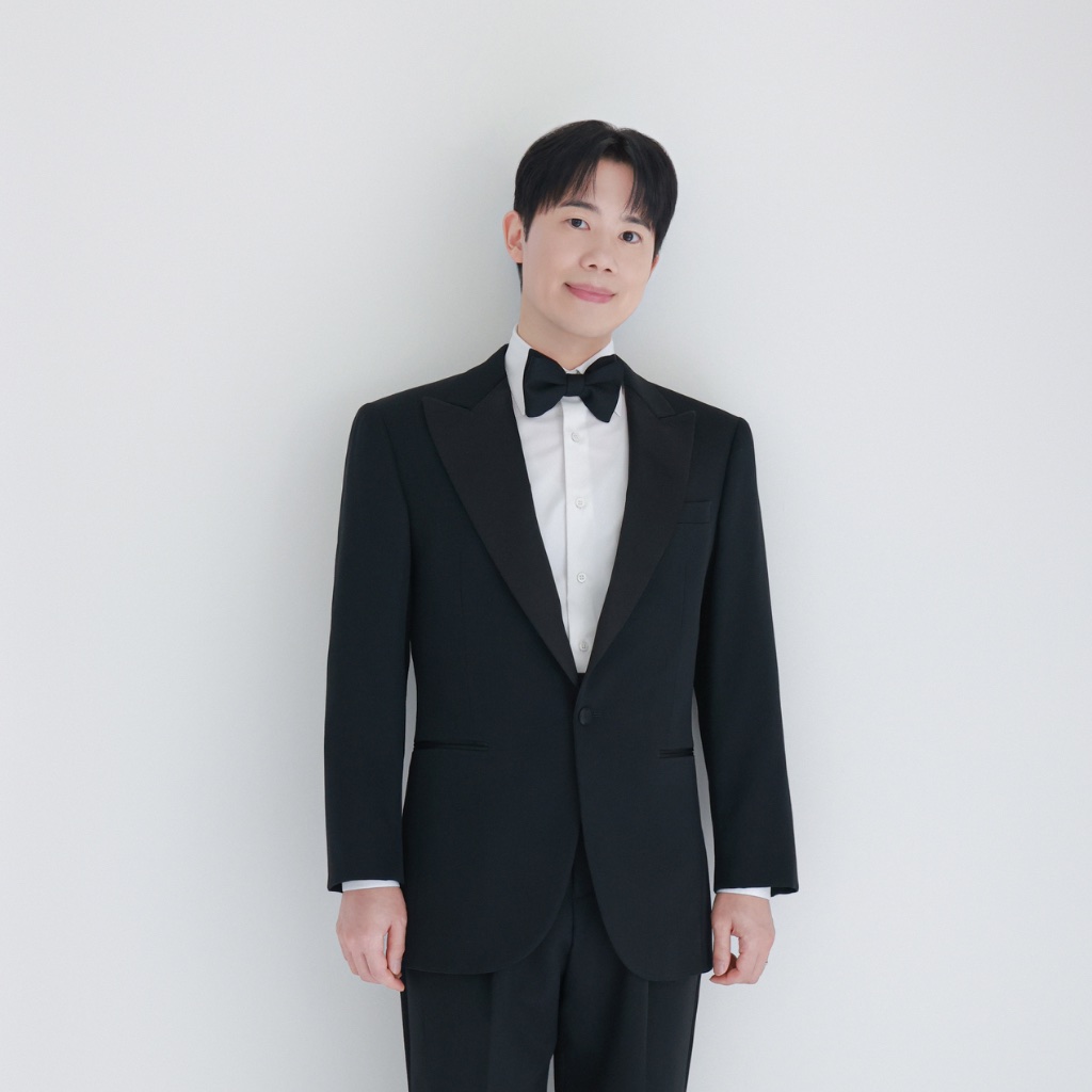 Groom