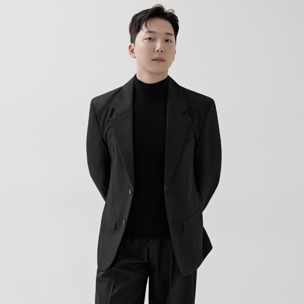 Groom