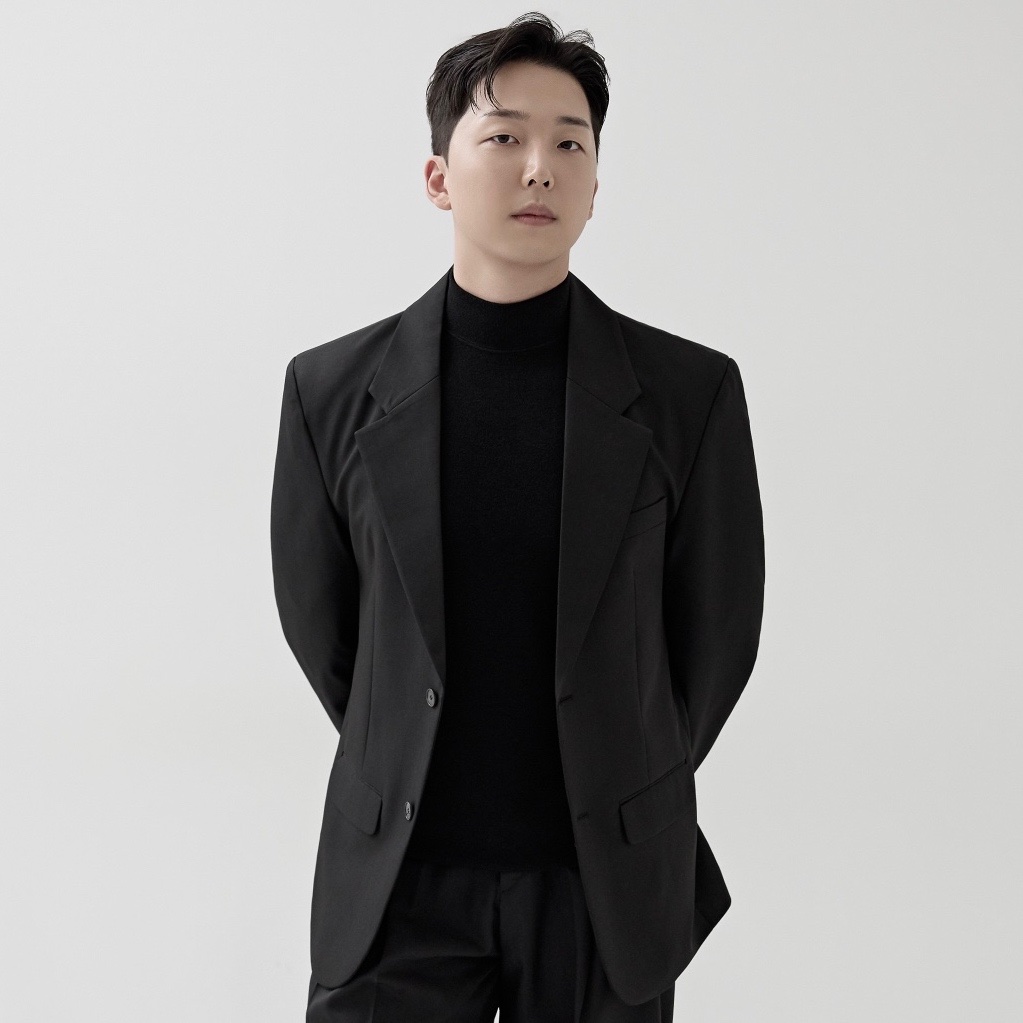 Groom
