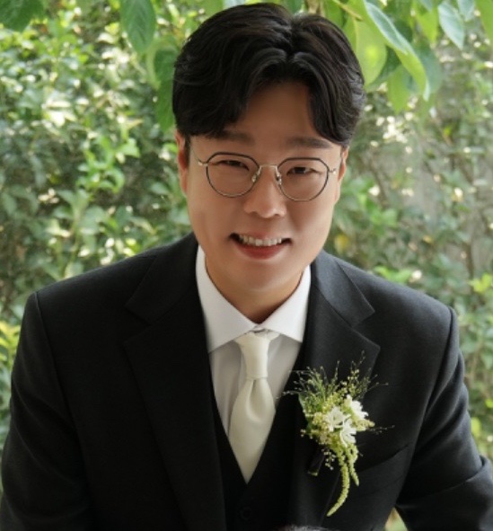 Groom