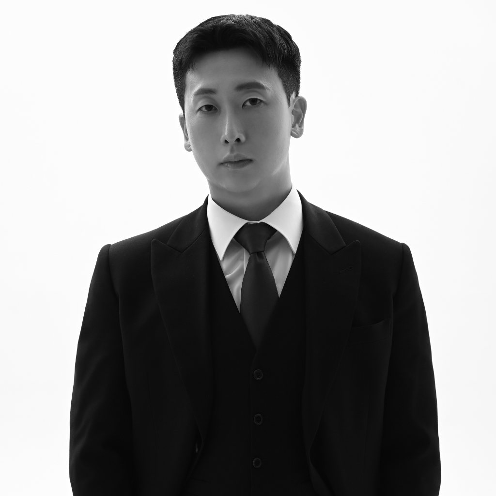 Groom