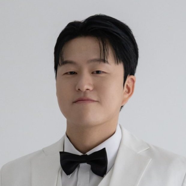 Groom