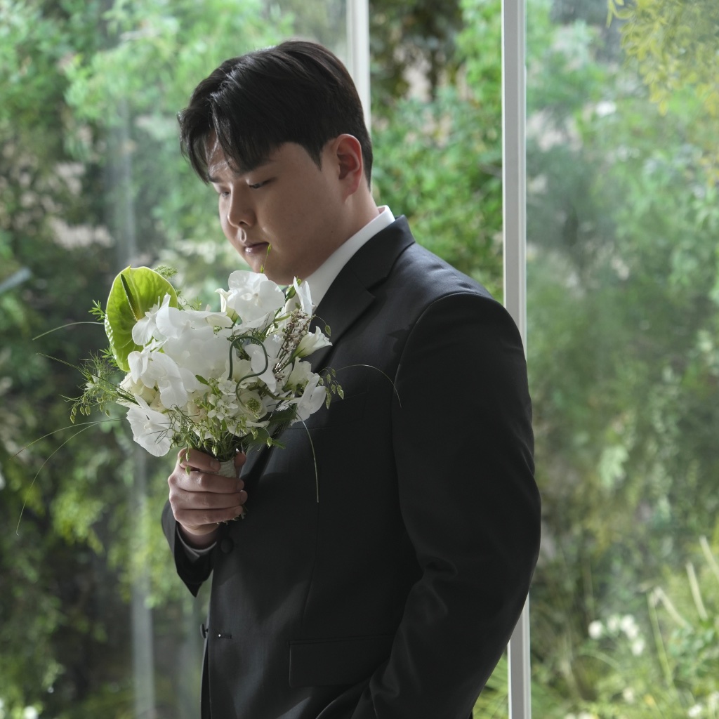 Groom