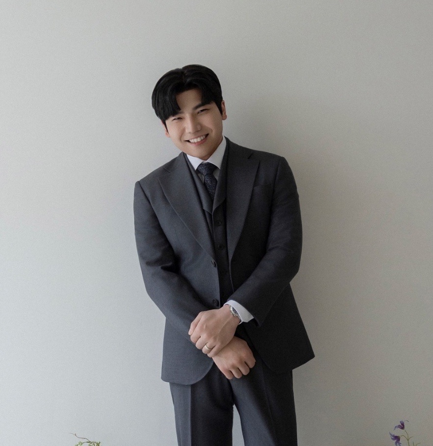 Groom