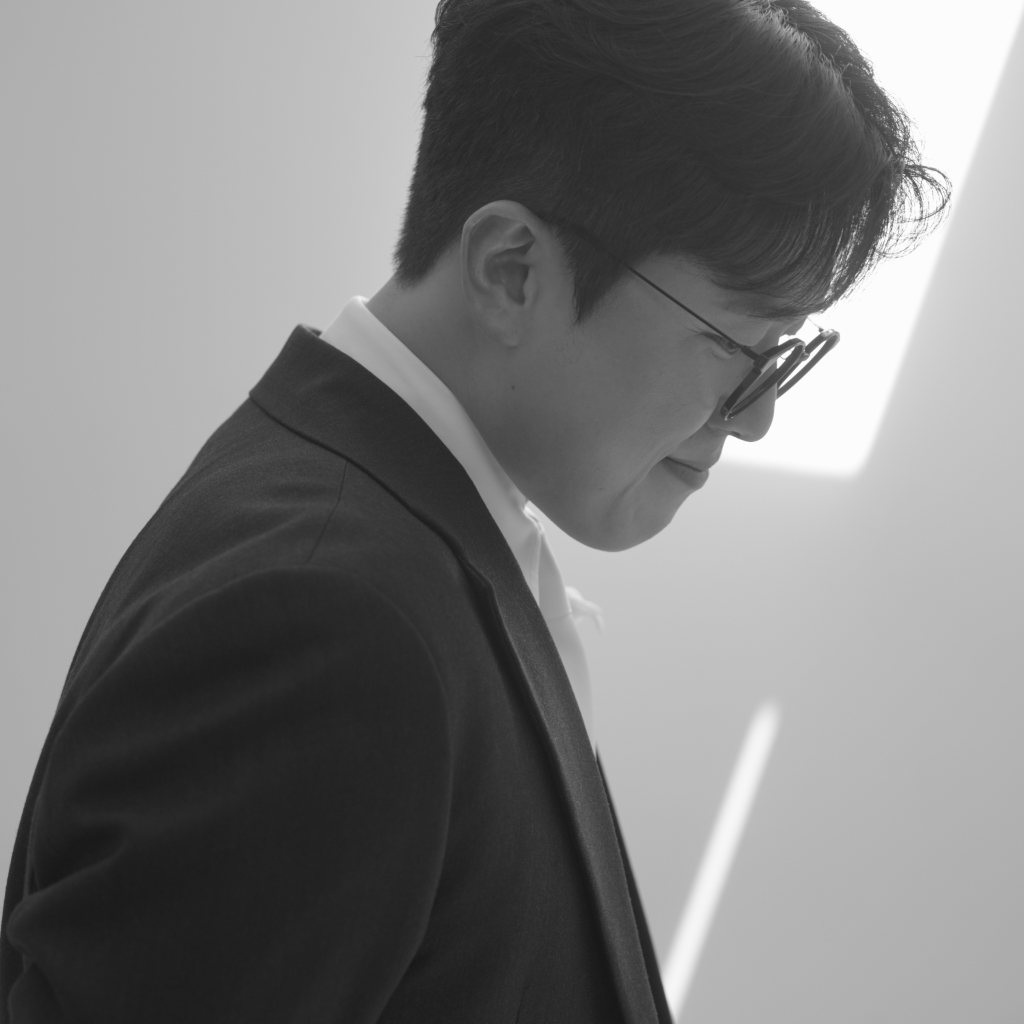 Groom