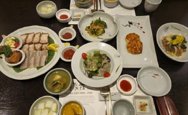 전통의 맛과 멋이 있는 강남역 고급 한정식 ‘조양관’