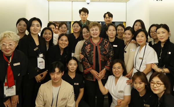 구미대 의료뷰티디자인학부 교수진과 학생, K-뷰티 전문가로 성장