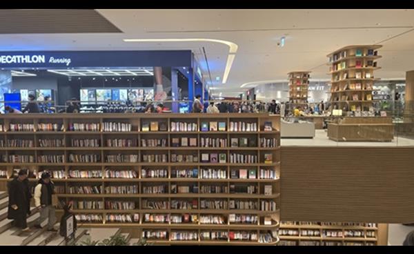 우리 동네 커뮤니티형 복합문화공간 ‘스타필드빌리지 운정’