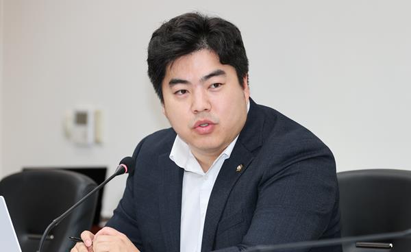 구미시의회 김정도 의원, 구미시 보조금 지원표시 도입