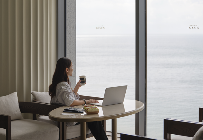Work & Refresh _ 680470