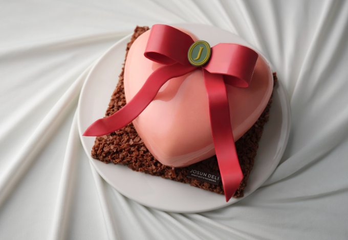 White Day Romantic Stay 680470