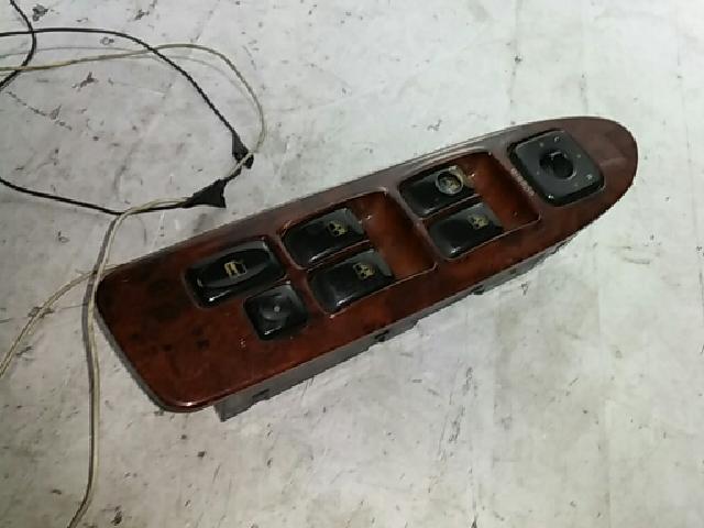지파츠 자동차 중고부품 파워윈도우스위치