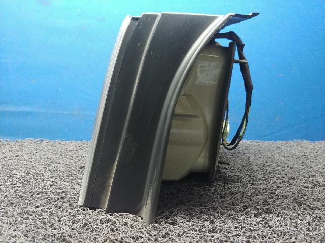지파츠 자동차 중고부품 컴비네이션램프,후미등,데루등