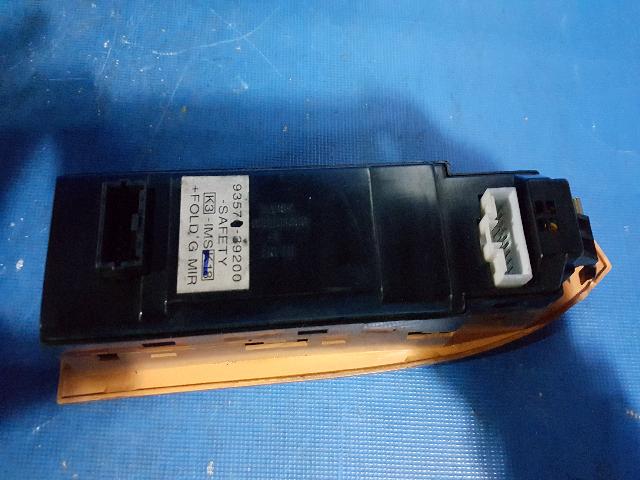 지파츠 자동차 중고부품 파워윈도우스위치